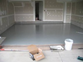 бетонный пол