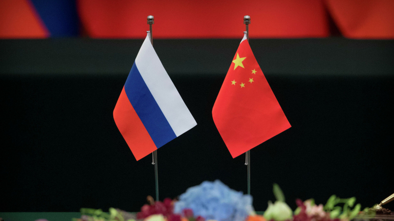 Антонов рассказал, почему Россия и Китай укрепляют партнерство