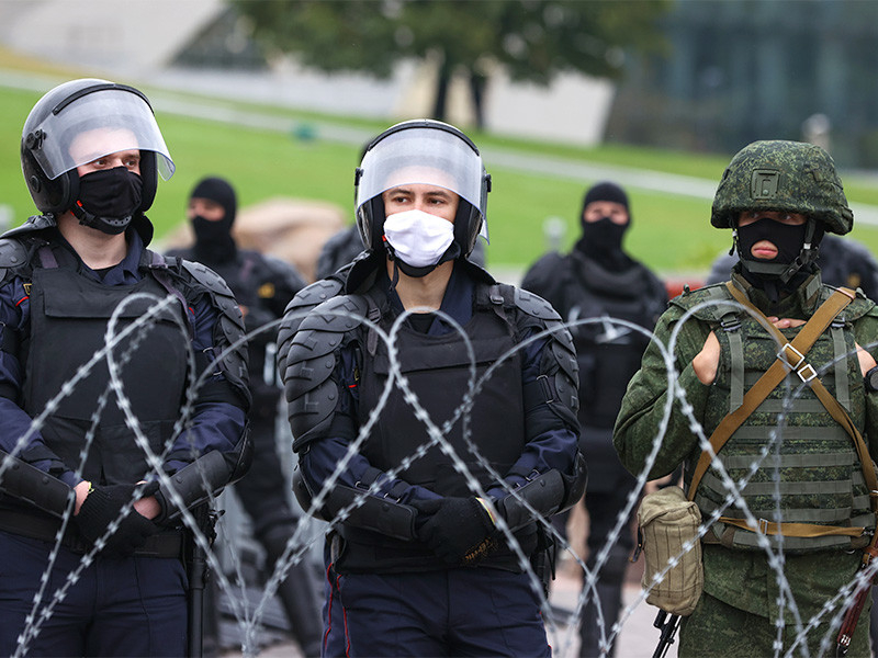 В Минске 20-летнему россиянину предъявили обвинение в организации массовых протестов